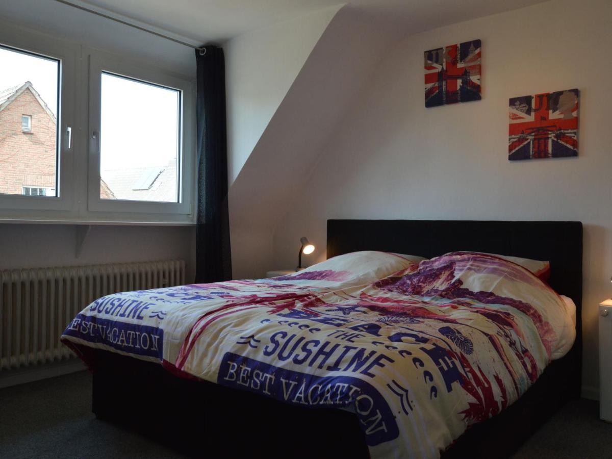 Cozy Apartment In Rees With Free Wifi Экстерьер фото